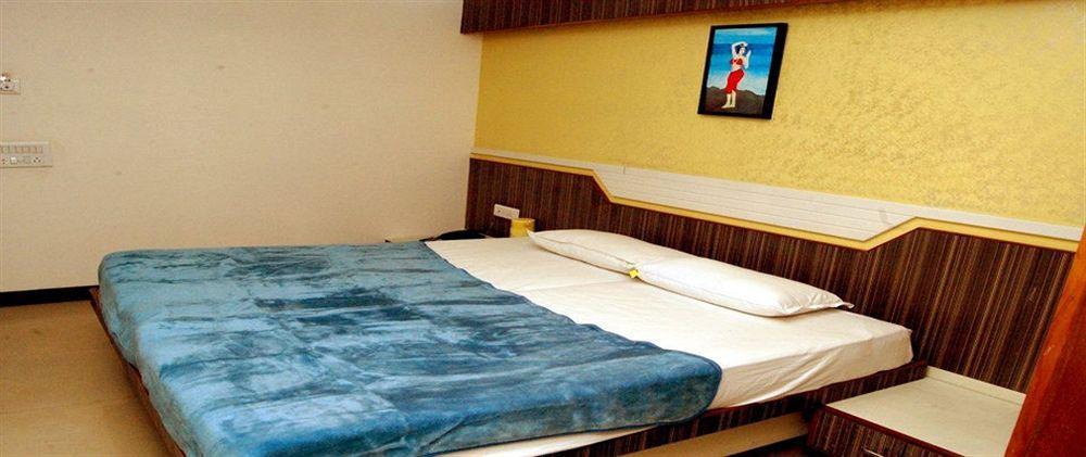 Ganpati Celebration Hotel Джодпур Екстериор снимка